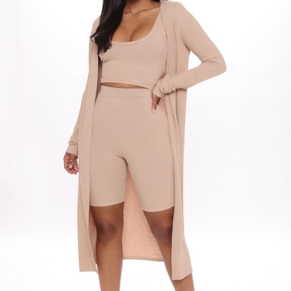 NWT Fashion Nova 3Piece Biker Short Set - Mocha -XS - Picture 5 of 5